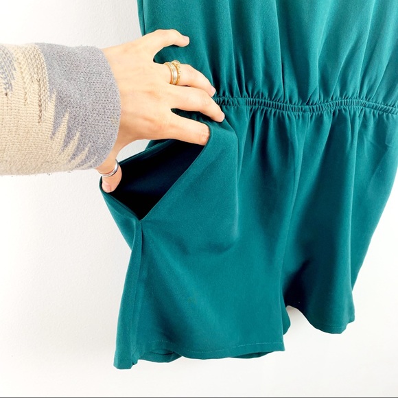 Forever 21 Womens Dark Green Romper with Pockets, Size Small - Picture 4 of 8